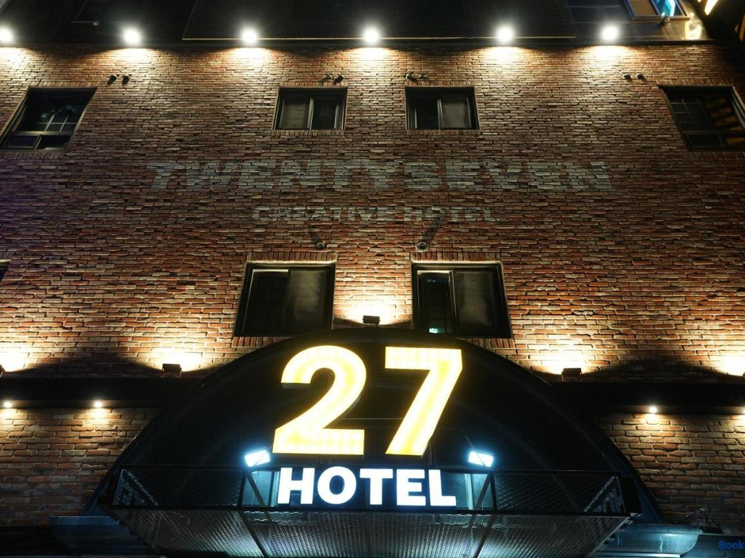 26 Hotel