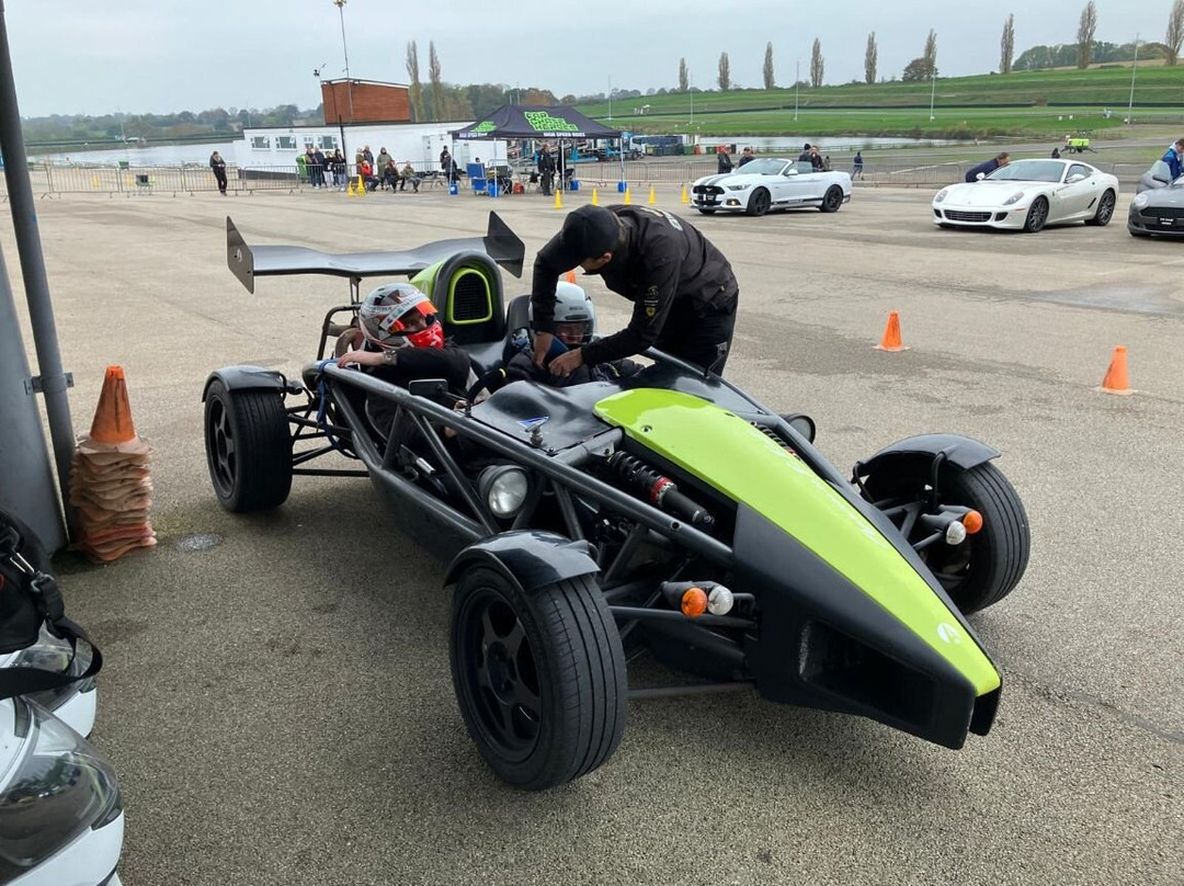 Mallory Park Racing Circuit