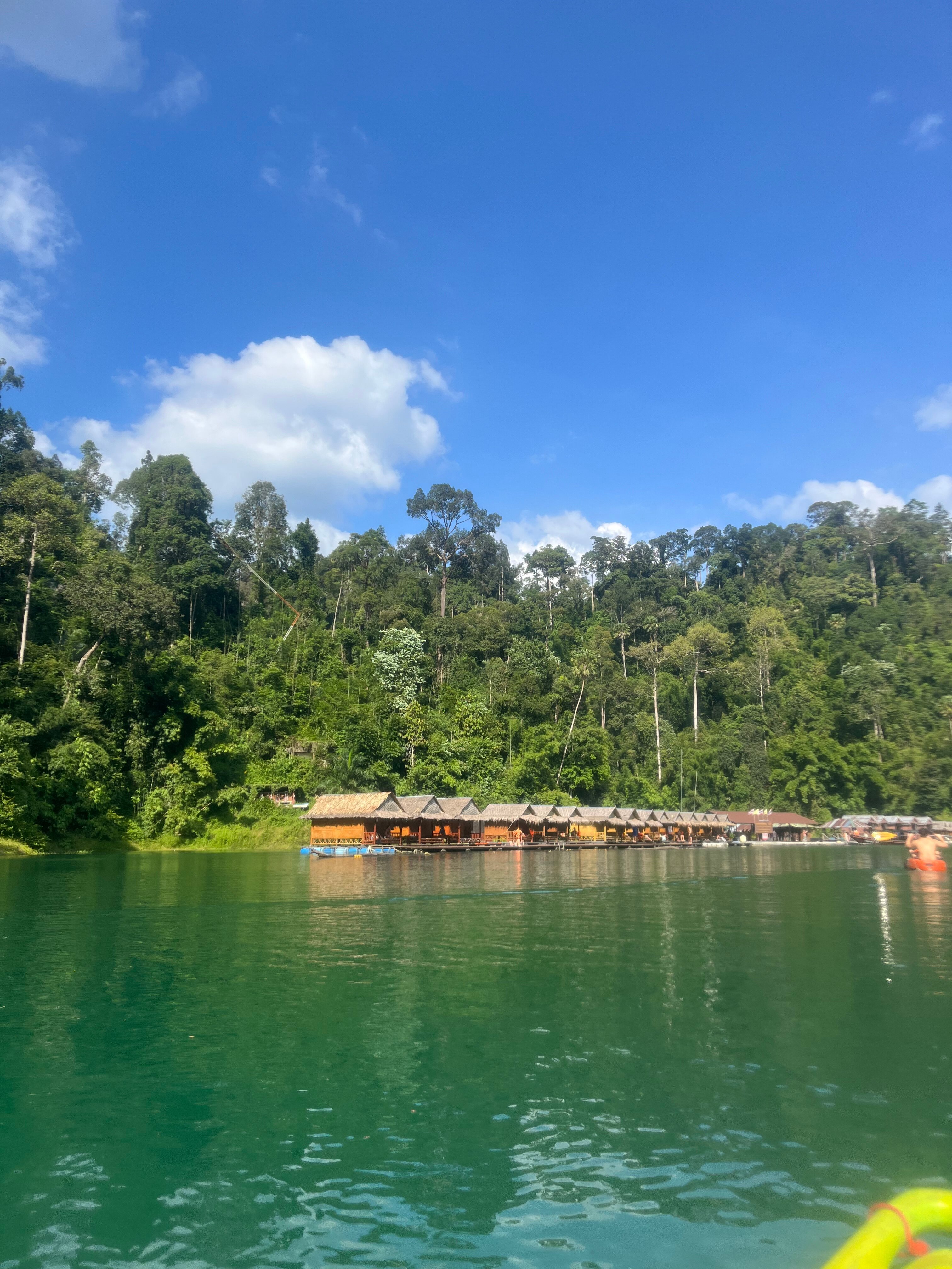 Ton Tuey Floating Raft Houses-官方
