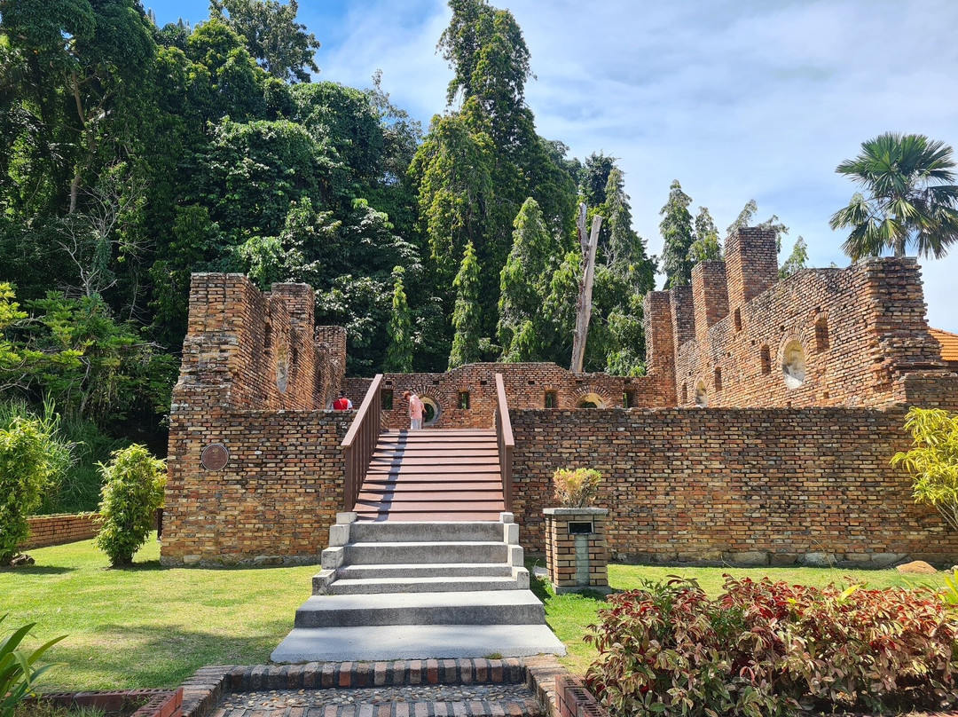 Dutch Fort (Kota Belanda)-邦喀岛必去景点