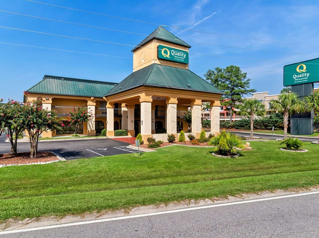Quality Inn & Suites Civic Center