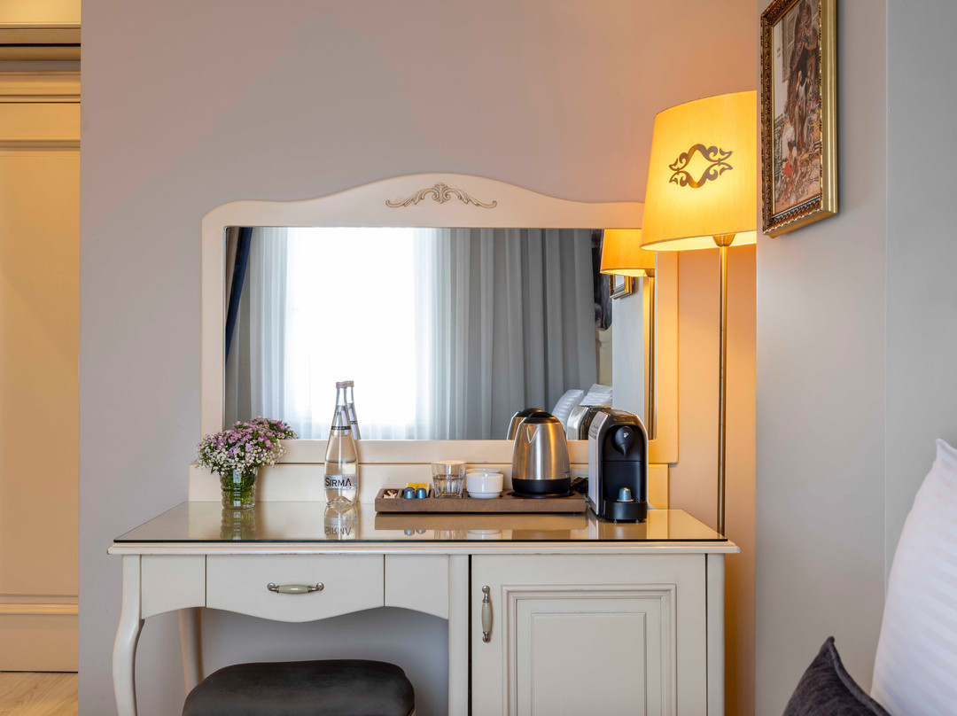 雷蒙德酒店主图