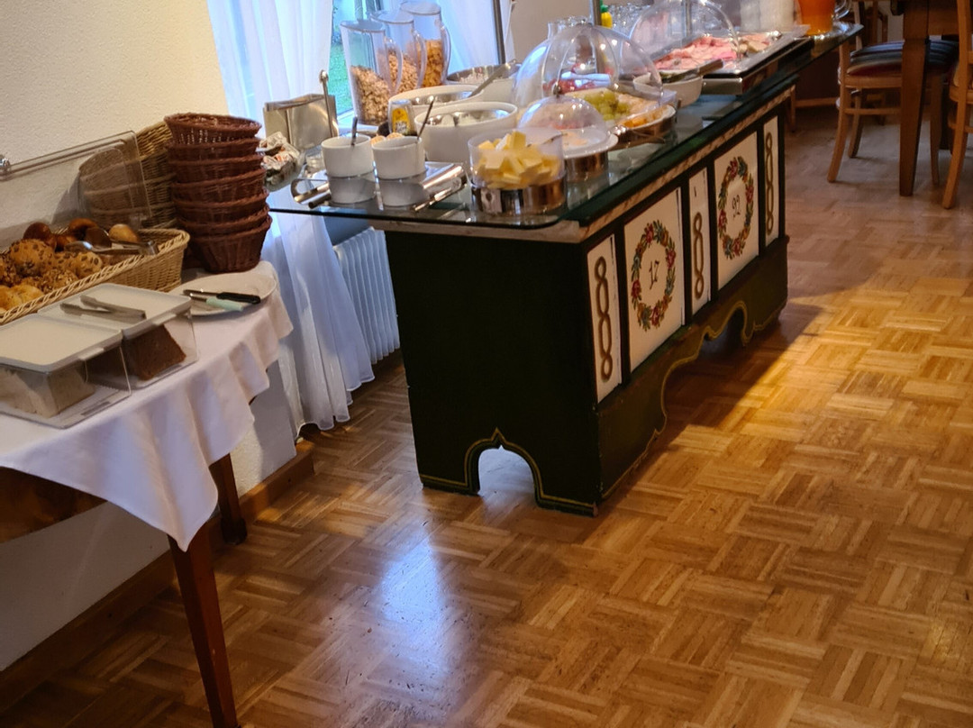 施赫尔伽尼酒店主图