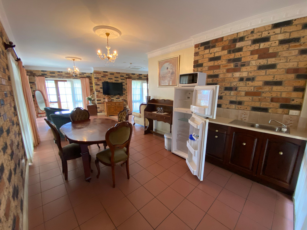 Ettalong Beach Tourist Resort主图