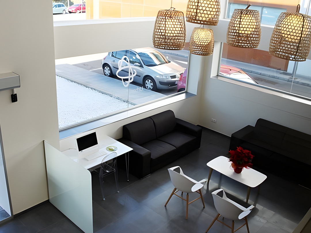 Hotel Checkin Urban Nevada主图