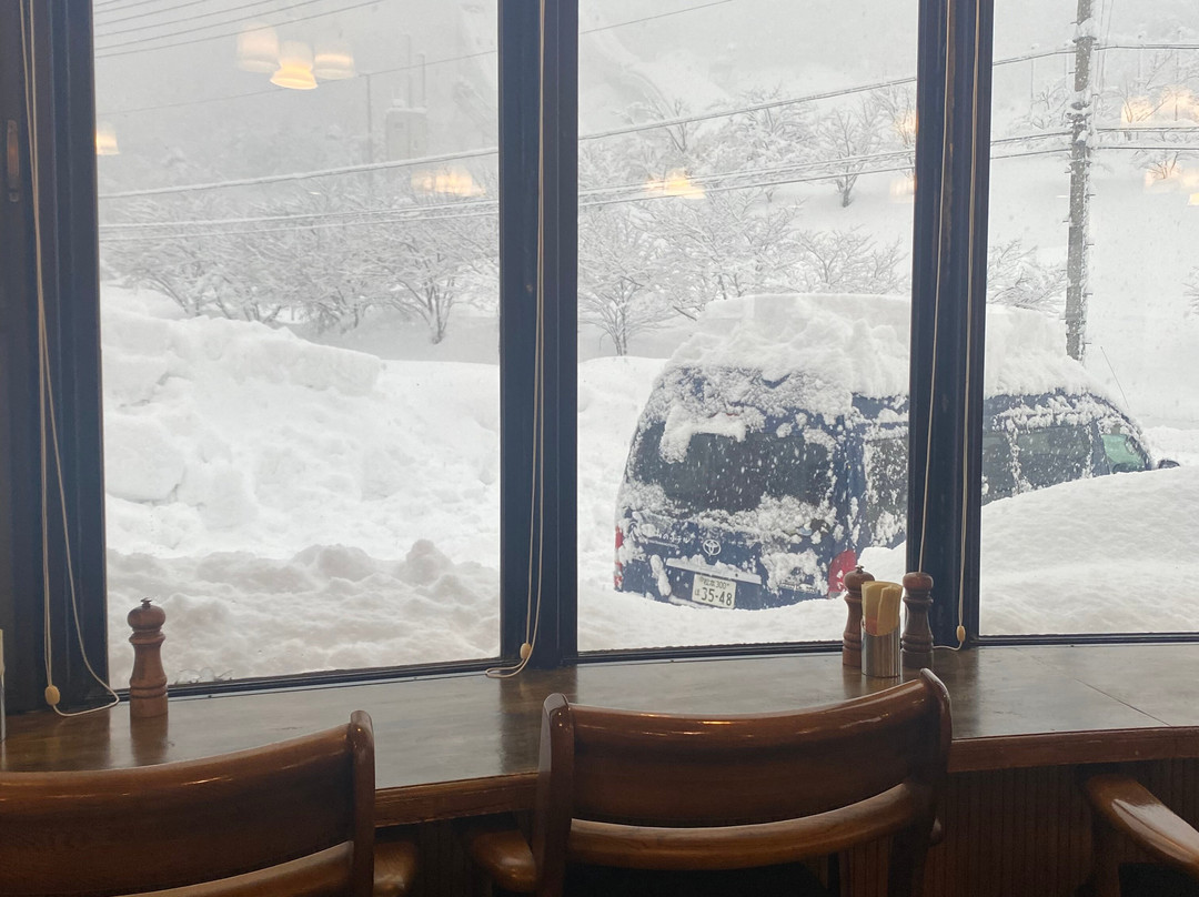 白马山之酒店主图