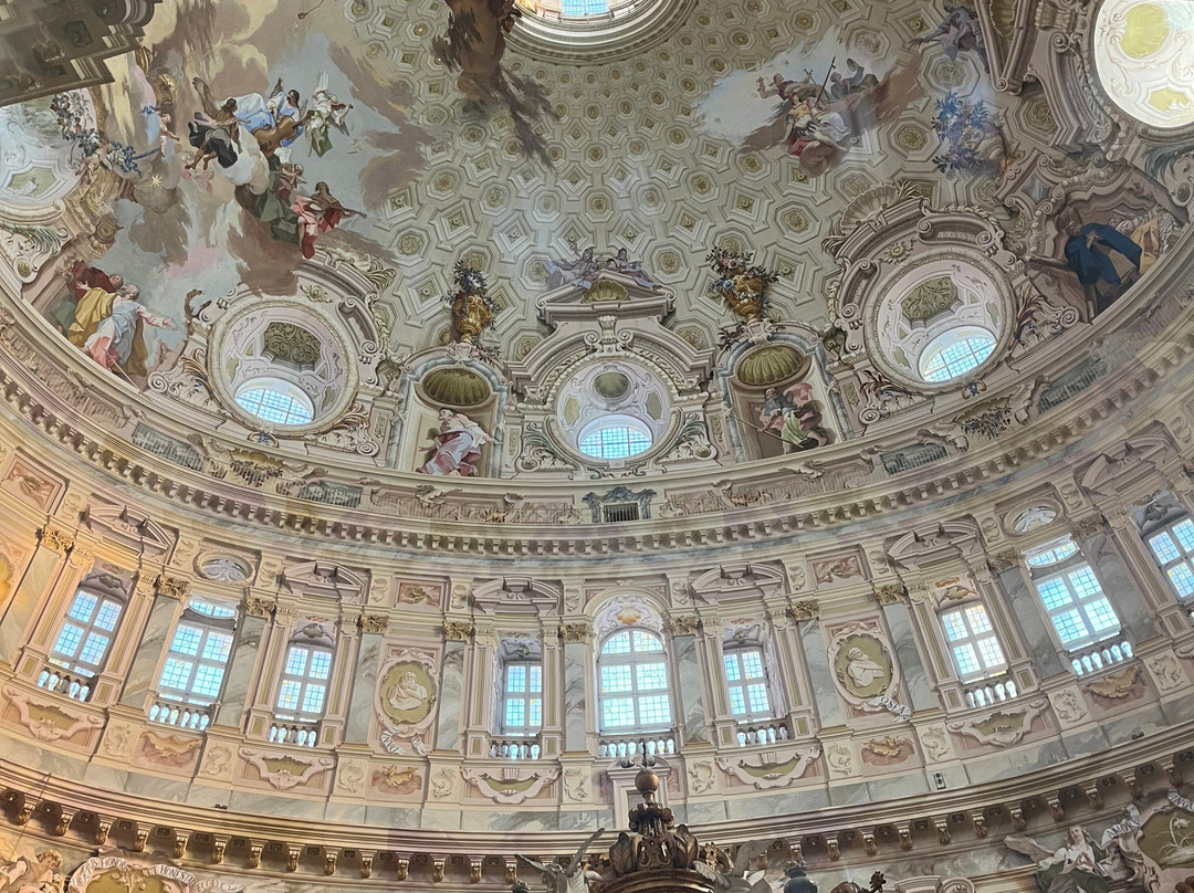 Magnificat - Salita e Visita alla Cupola del Santuario di Vicoforte景点图片