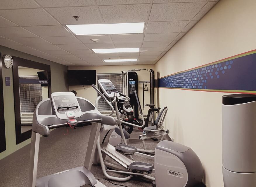 耶马西南波恩特希尔顿恒庭酒店主图