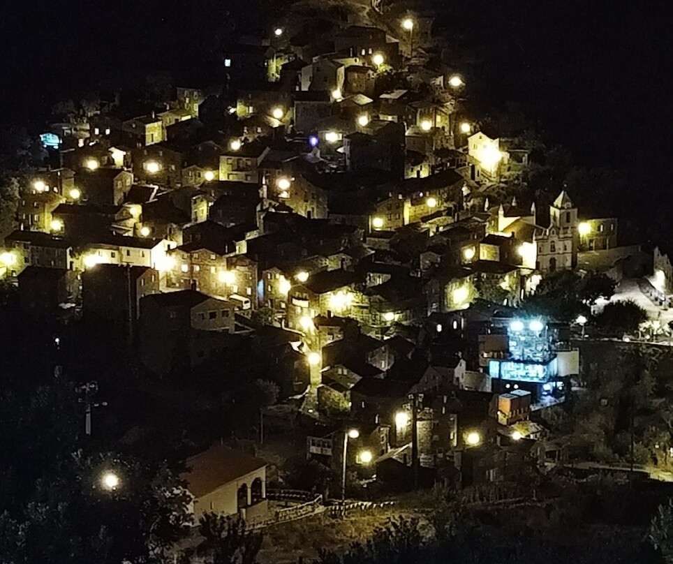 Inatel Piódão Hotel主图