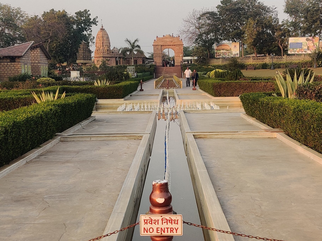 Vande Mataram Memorial景点图片