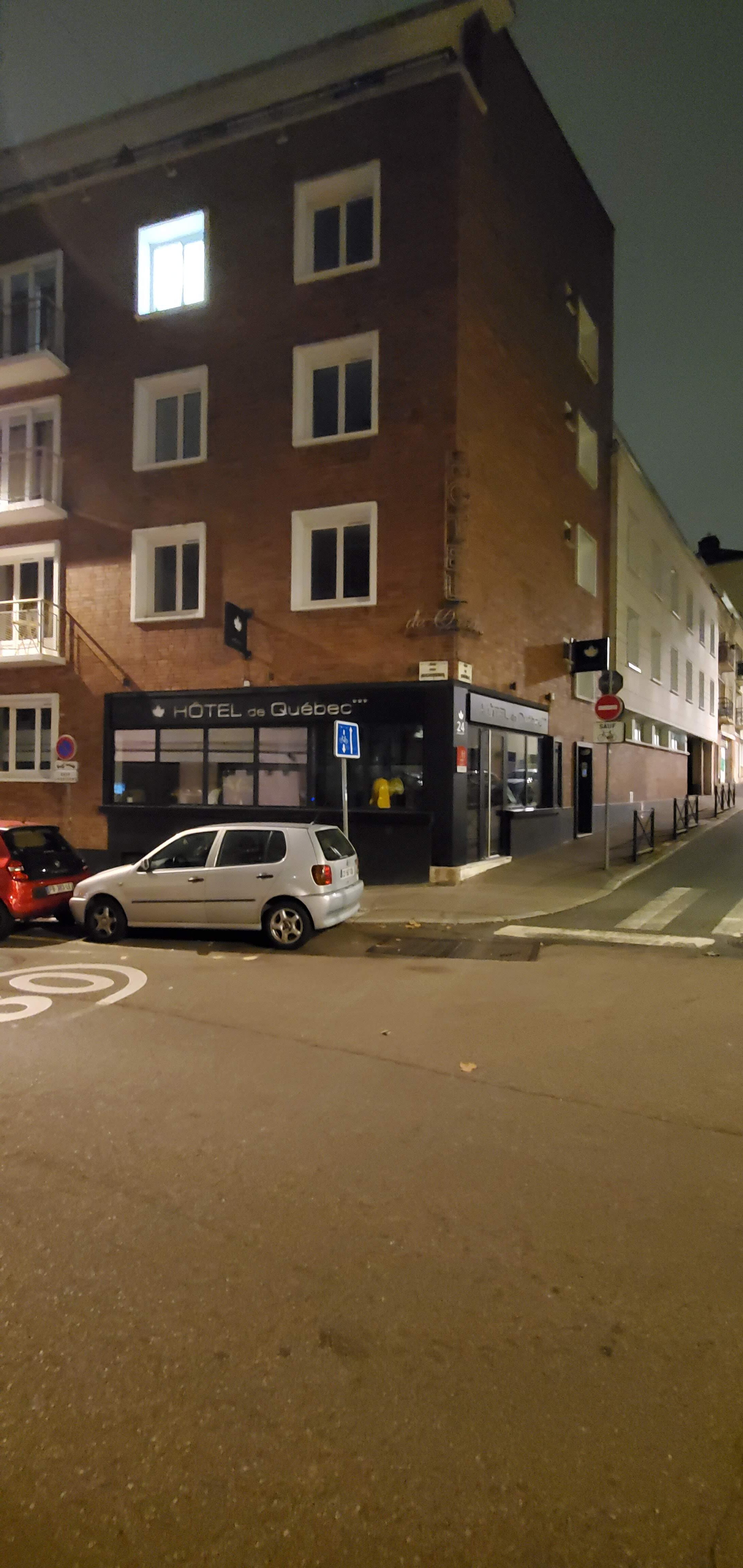 Alive Hotel De Quebec-浴室