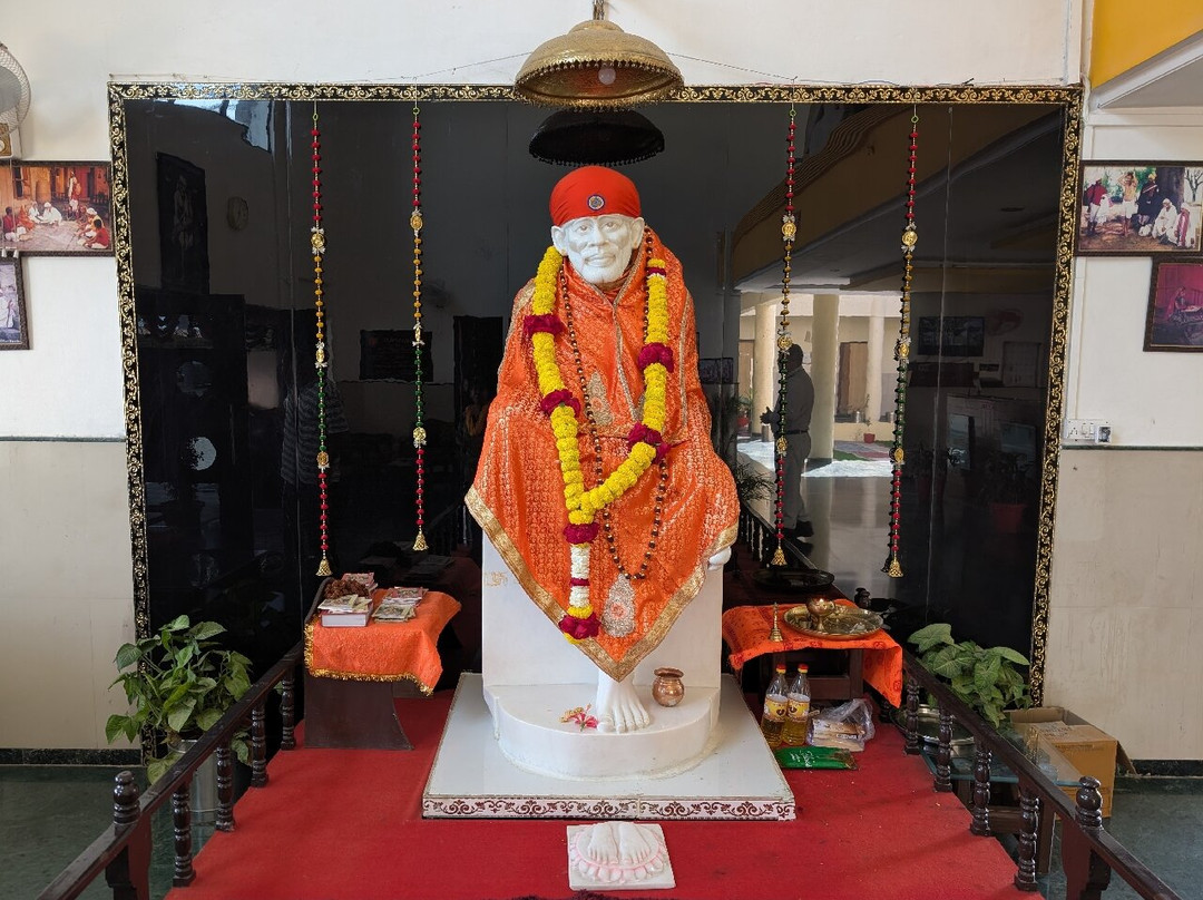 Sri Shirdi Sai Baba Temple-舍尔第必去景点
