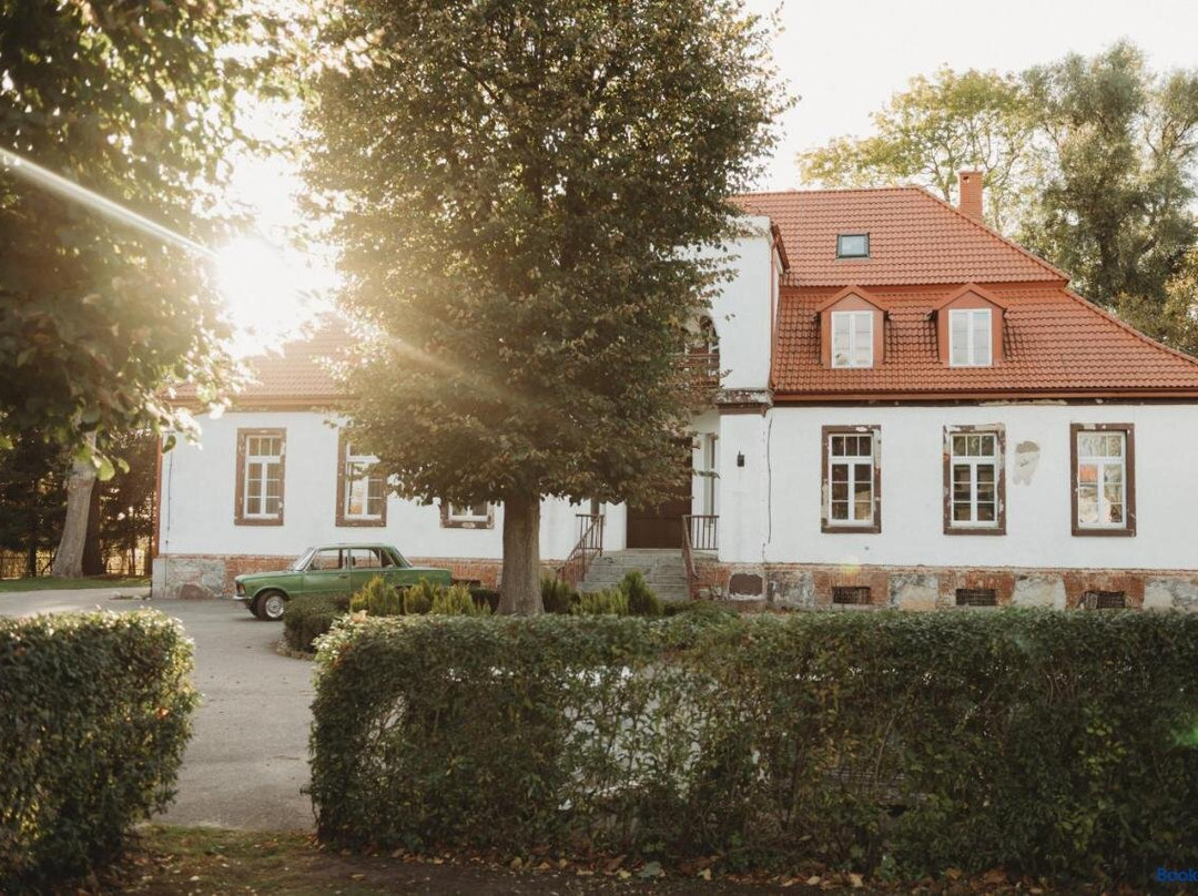 Dobrzyca酒店住宿-Pleśna Park Vacation House