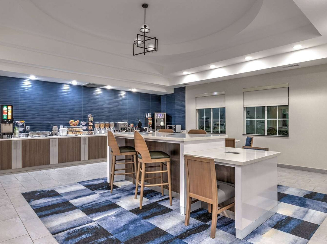 艾伦酒店住宿-La Quinta Inn & Suites by Wyndham Allen at The Village