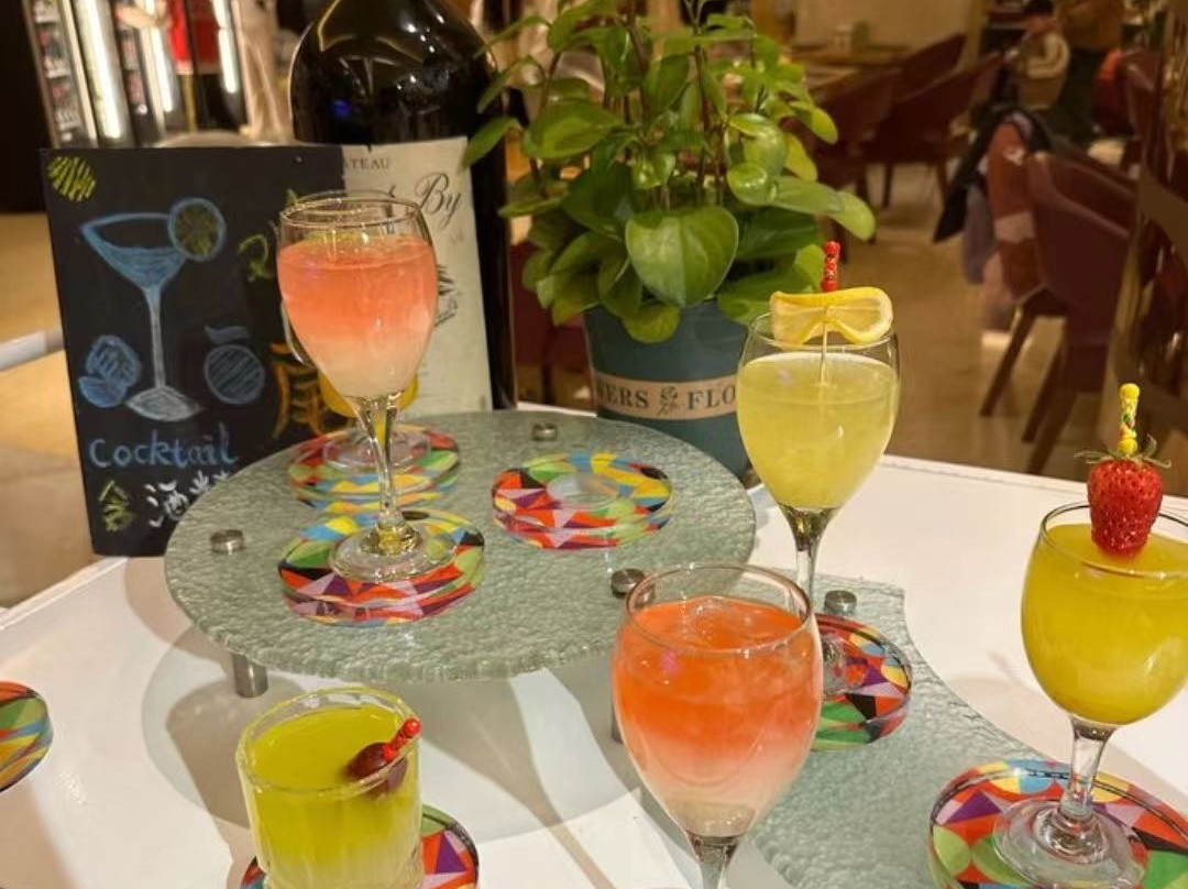 铂亦渟酒店(西安钟楼大差市地铁站店)主图