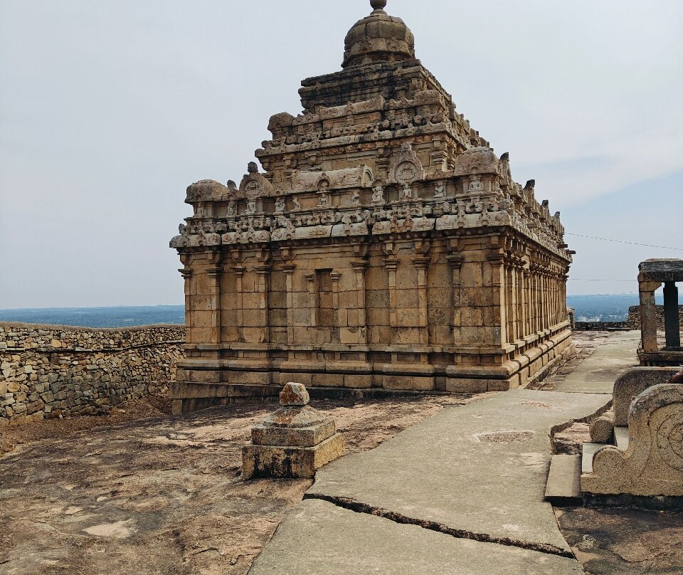 Shravanabelgola Jain Temple-Channarayapatna必去景点