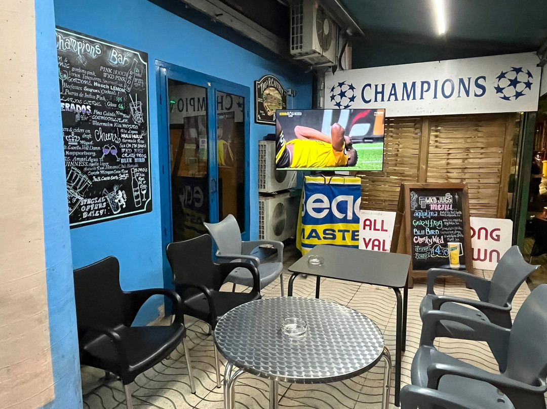 Champions bar-马尔格拉特德马尔必去景点