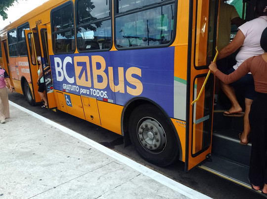 BC by Bus-康泊琉海水浴场必去景点