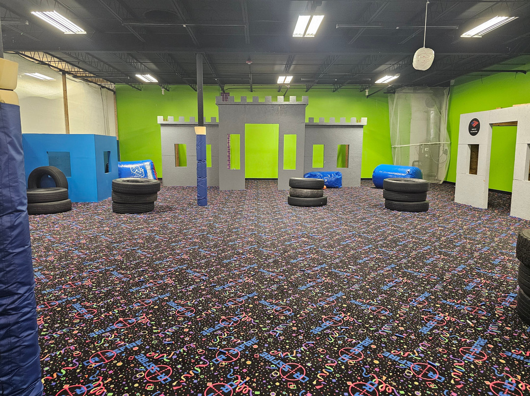 Crossfire Entertainment-威尔明顿必去景点