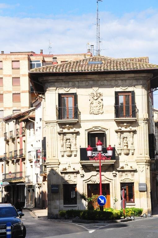 Centro historico de Haro-哈罗必去景点