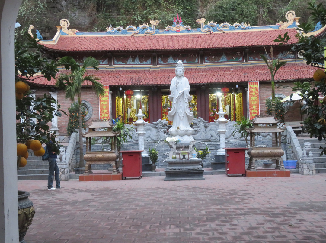 Long Tien Pagoda-下龙湾必去景点