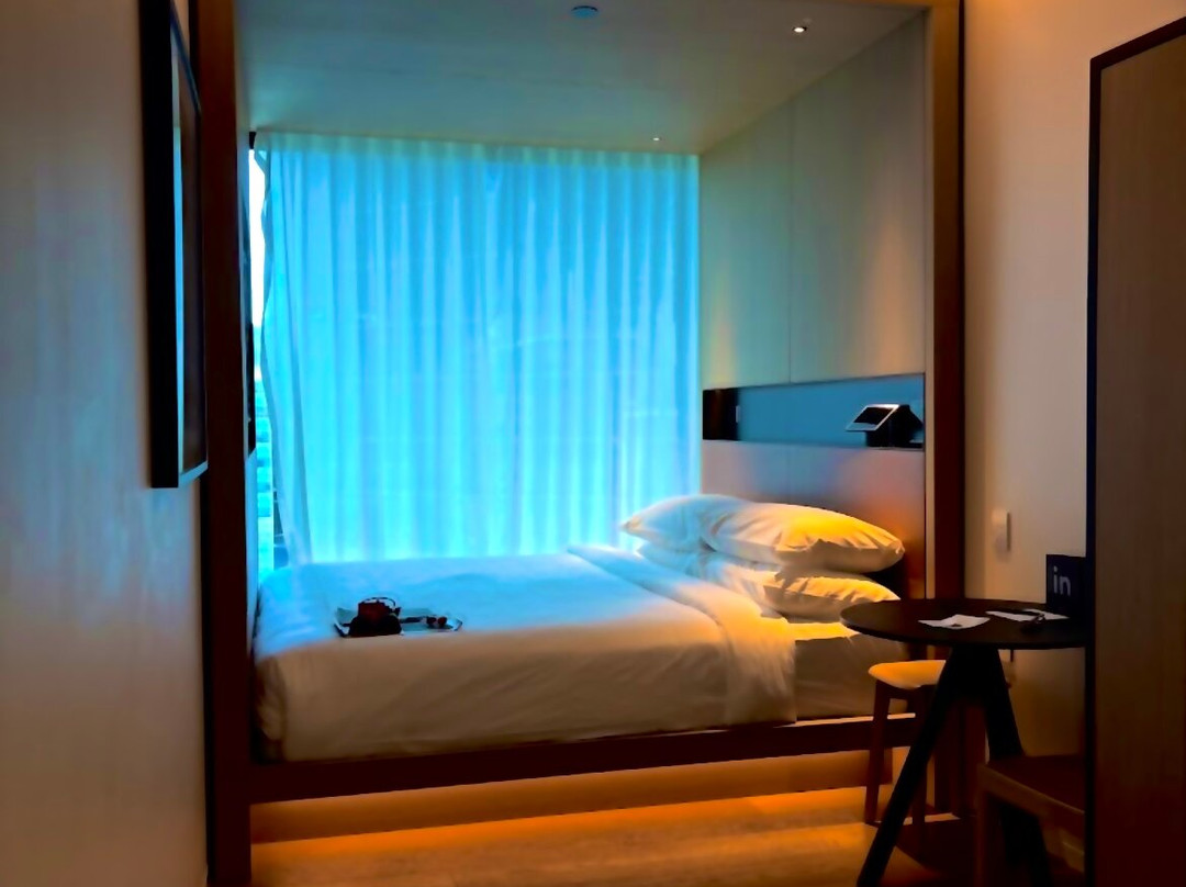 Little National Hotel Sydney主图