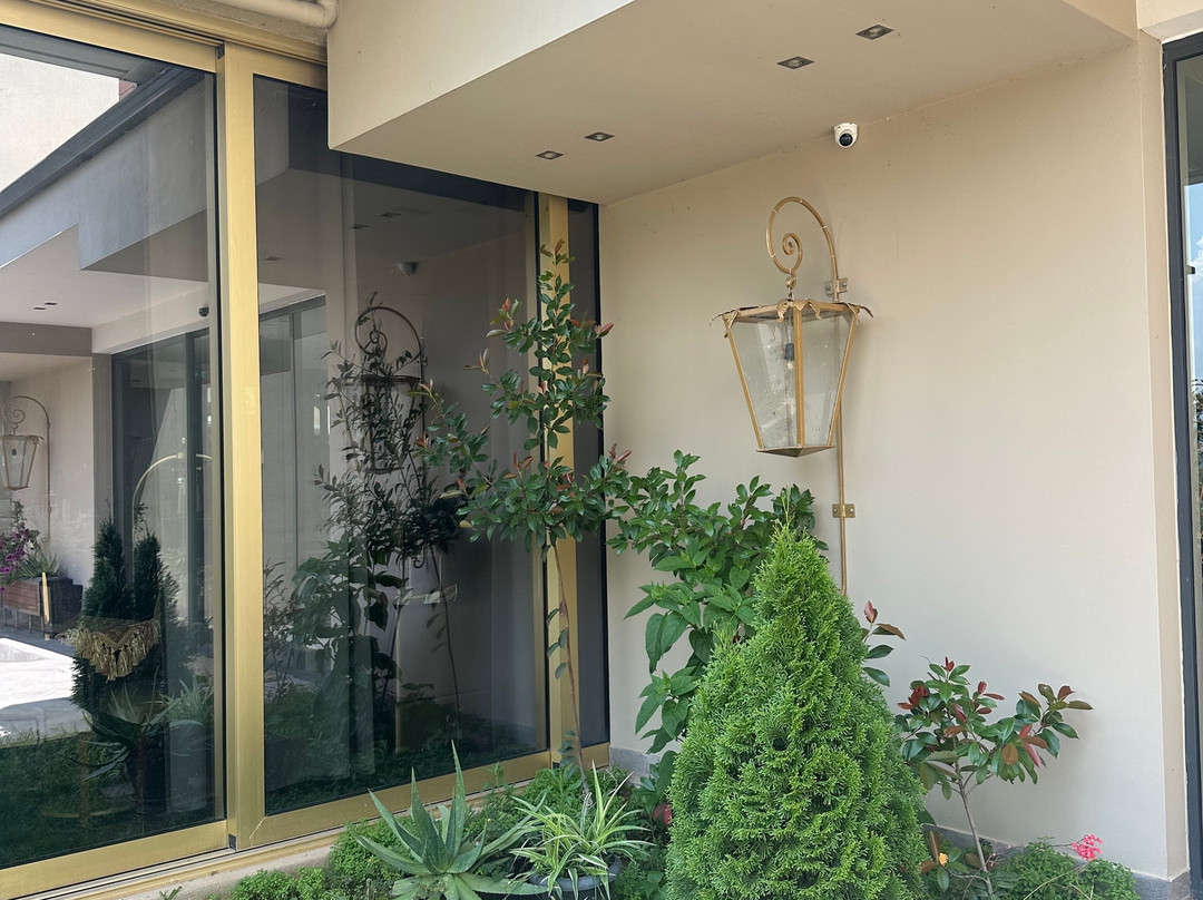 Golden Suites & Spa主图