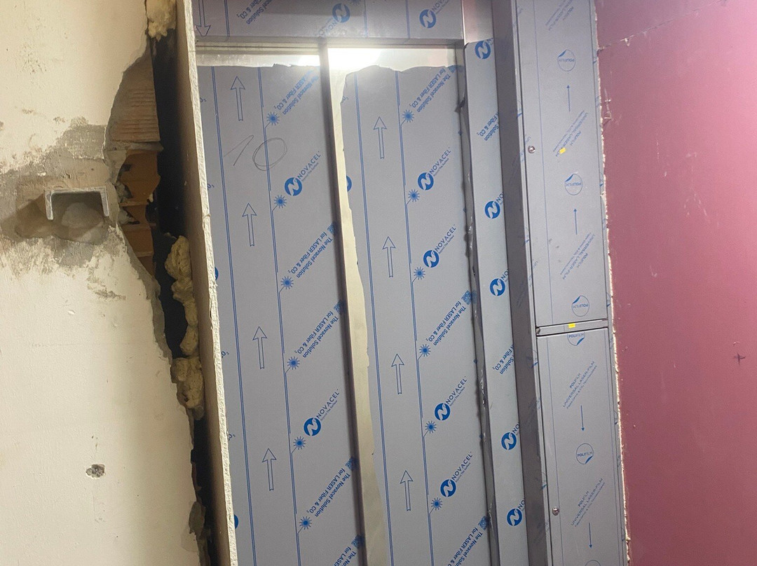 卡诺瓦酒店主图