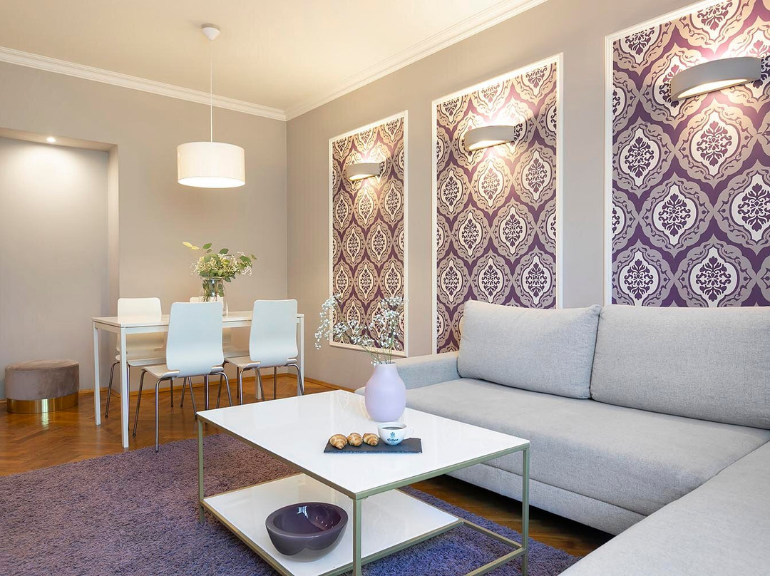 丽茵公寓式酒店主图