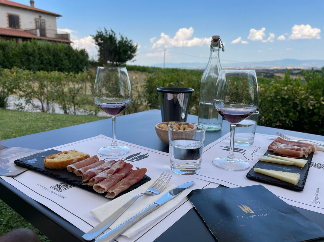 I Cipressi Winery-蒙特普尔恰诺必去景点