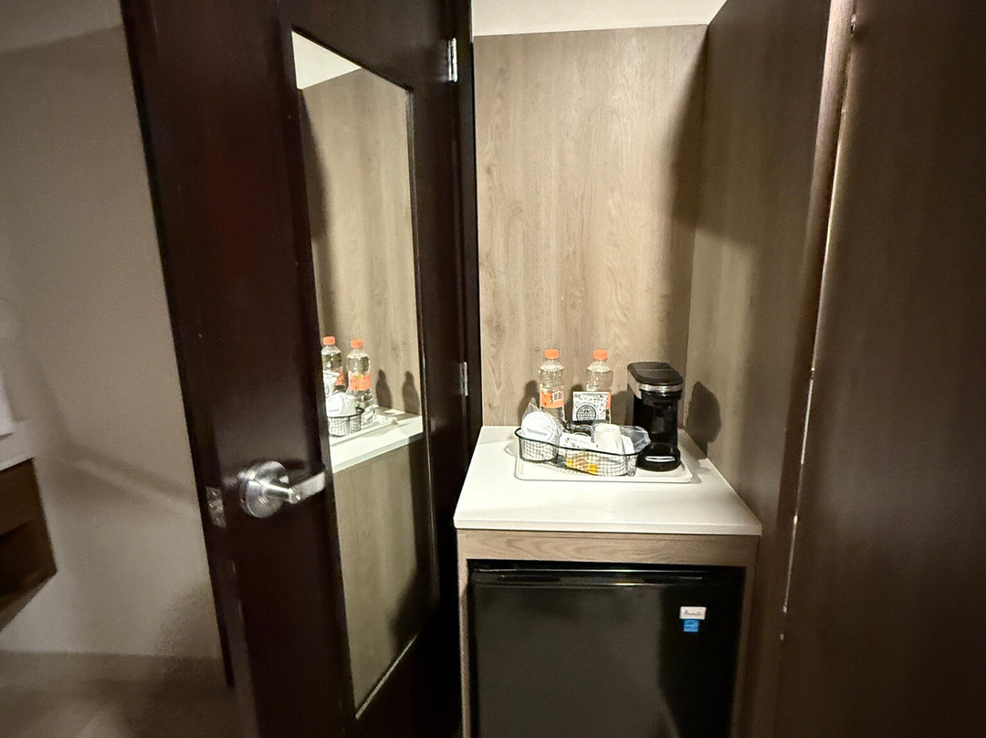 Holiday Inn Express Guadalajara Iteso by IHG主图