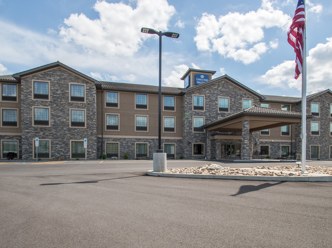 Emporium酒店住宿-Cobblestone Inn and Suites - St. Marys