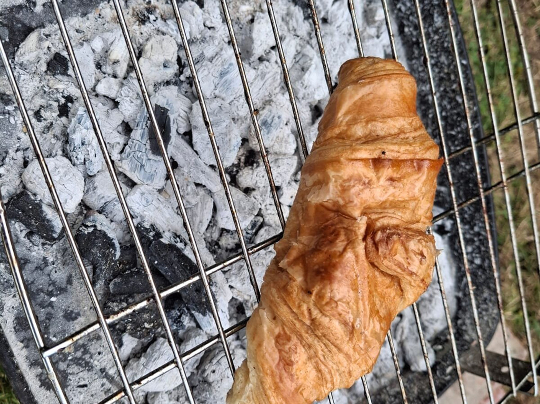 The Hare And Hounds主图