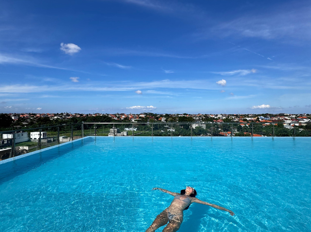 The One Umalas Signature Rooftop-克罗柏坎必去景点