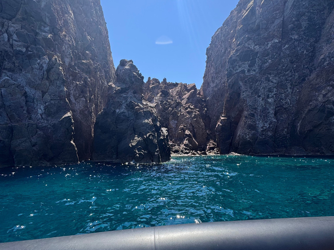 Kounos Marine and Boat Rentals-Pollonia必去景点