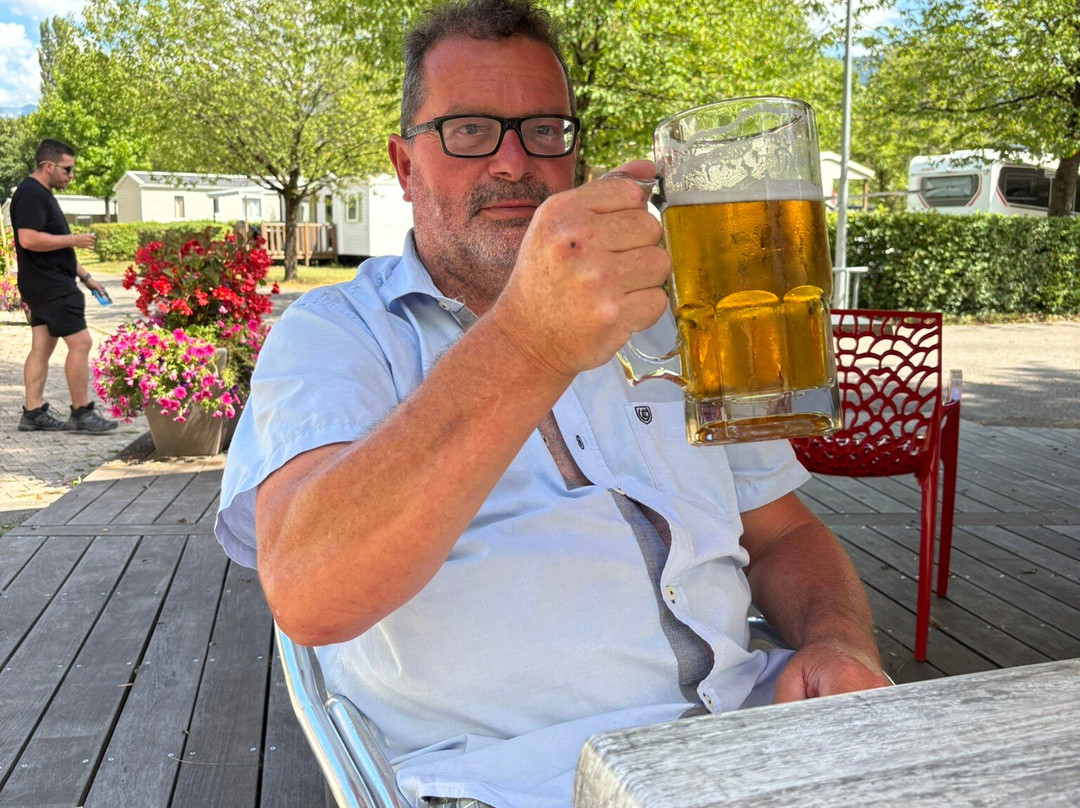 Lac de Carouge-Saint-Pierre d Albigny必去景点