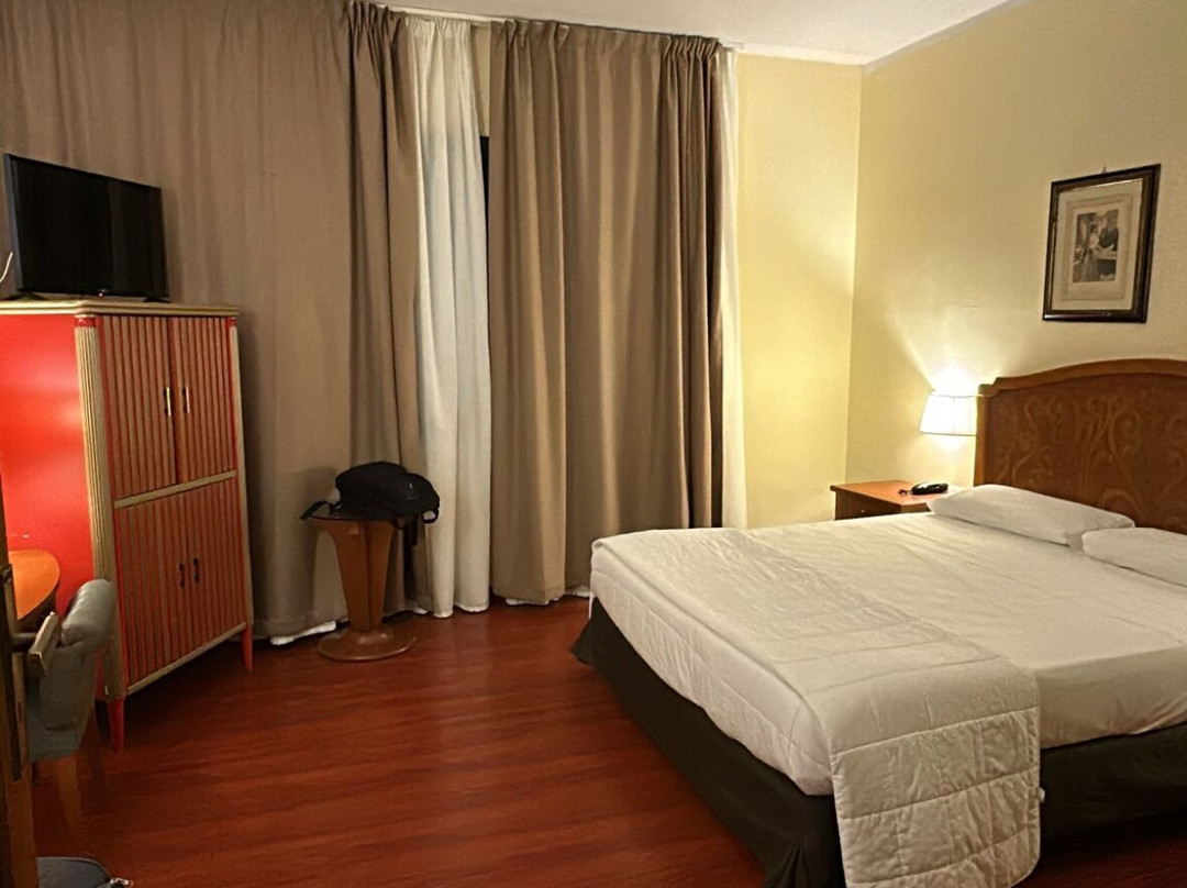 NH皇家宫殿酒店主图