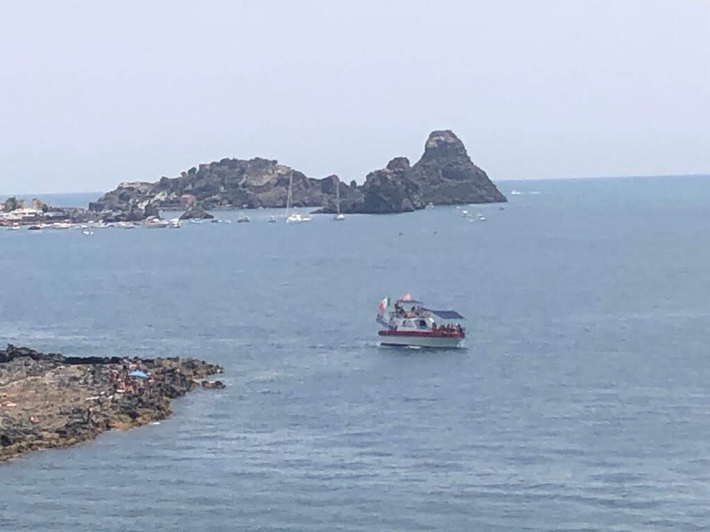 Lungomare-Acitrezza必去景点