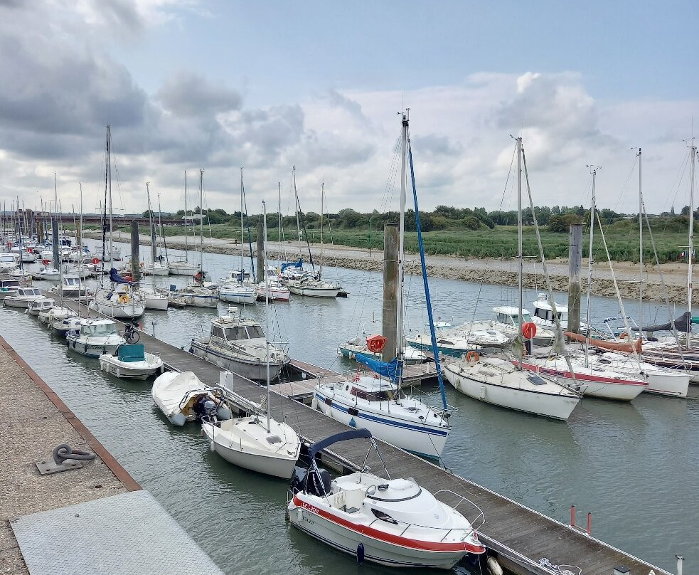 Marché Hebdomadaire D'étaples-sur-mer-Etaples必去景点