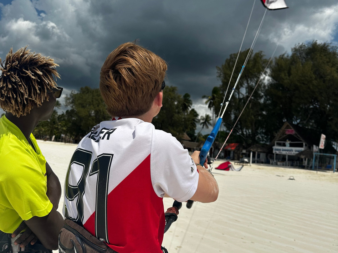 One Love Kite School-基万嘎必去景点