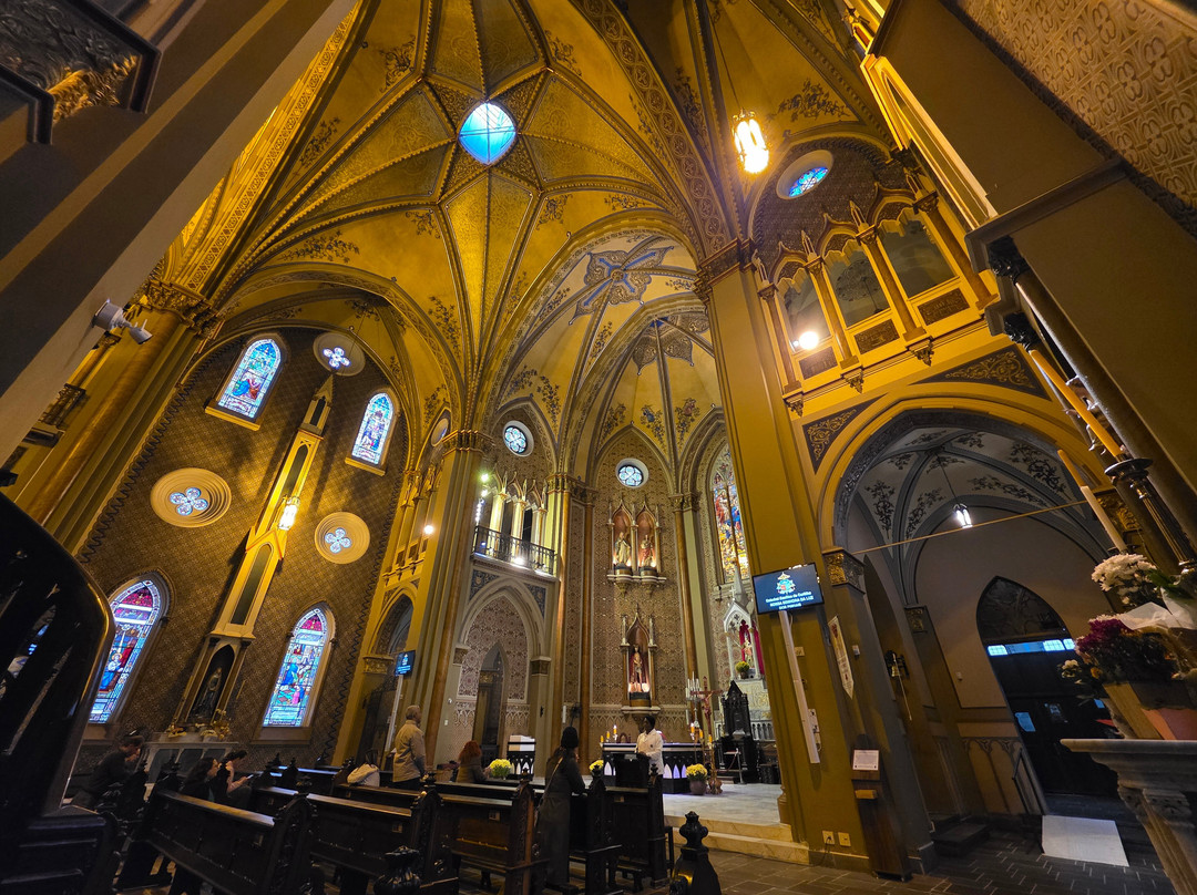Catedral Basílica Nossa Senhora da Luz dos Pinhais-库里提巴必去景点