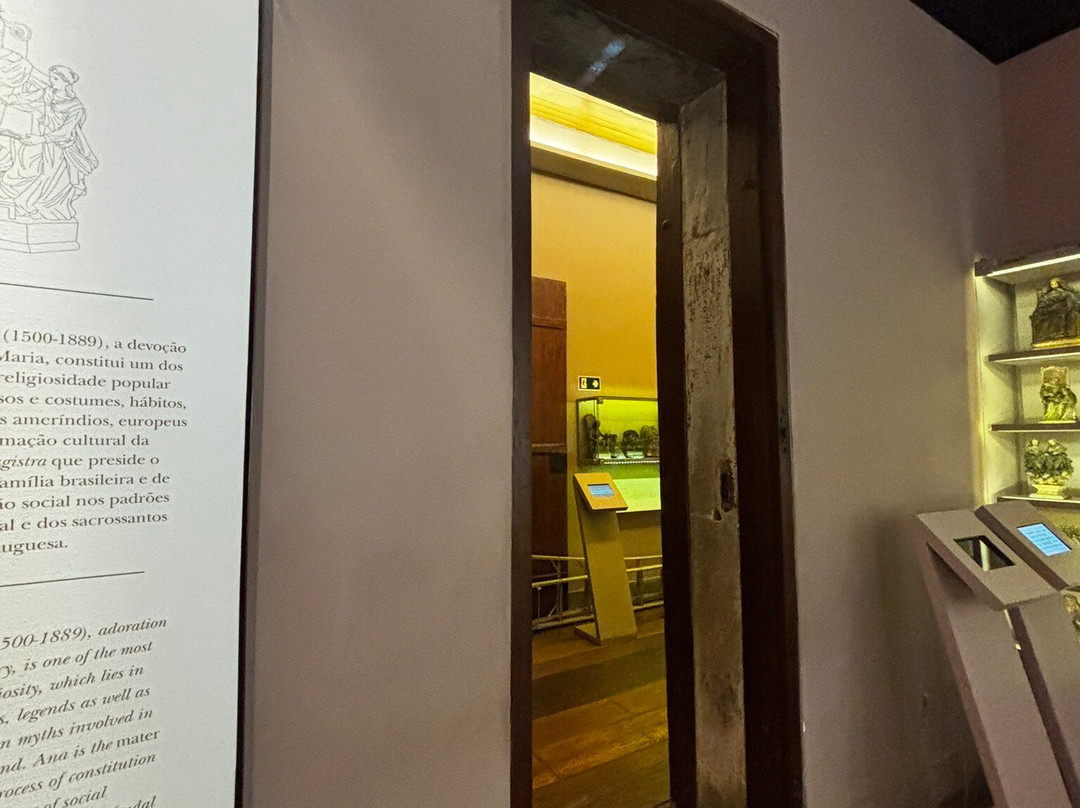 Museu de Sant'Ana-蒂拉登特斯必去景点