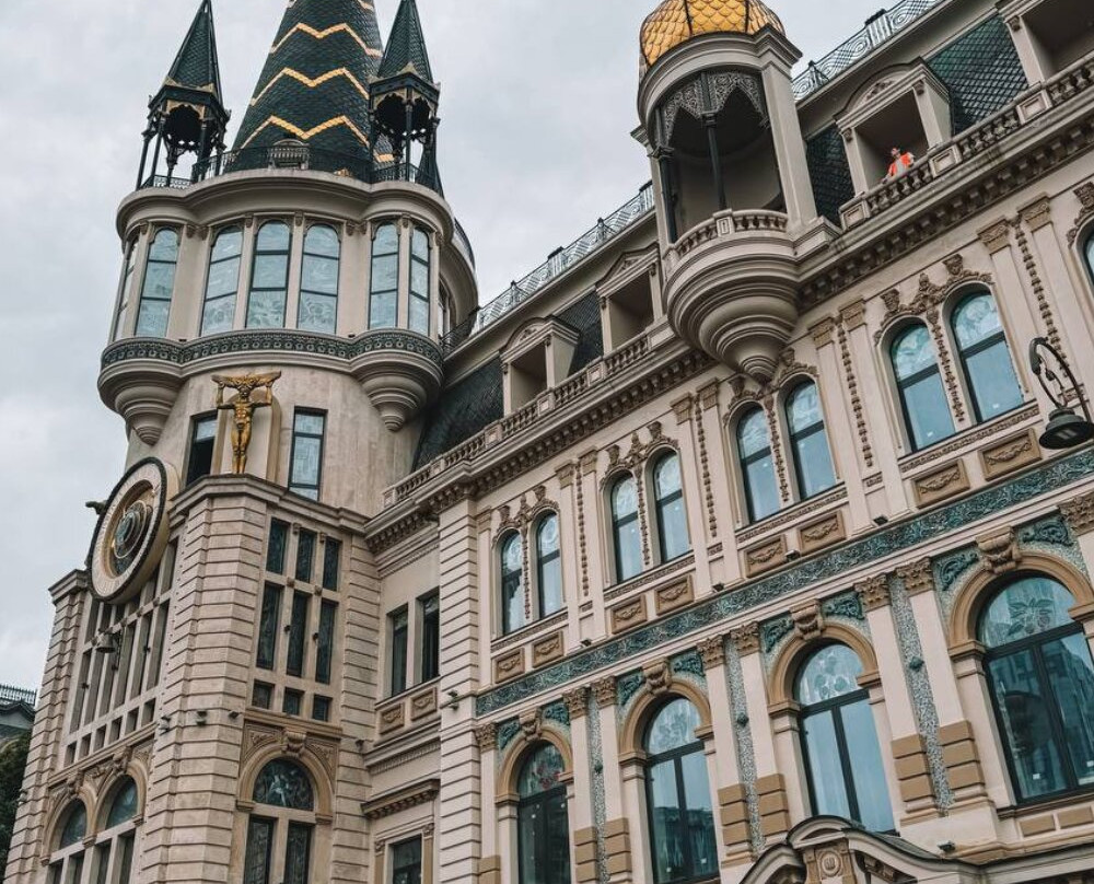 Europe Square-巴统必去景点