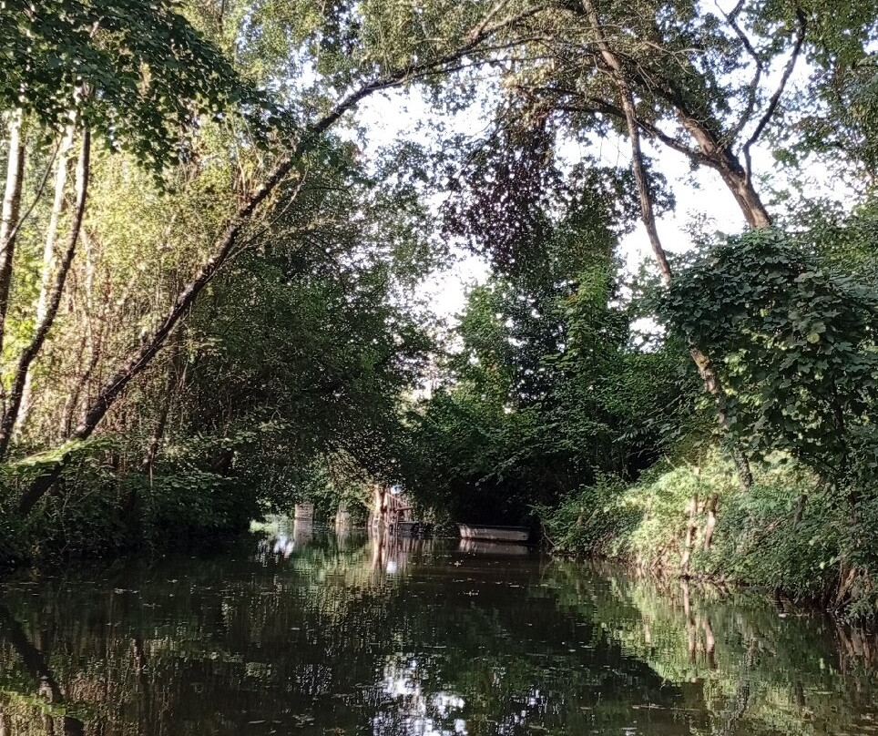 Embarcadère Prada-Coulon必去景点