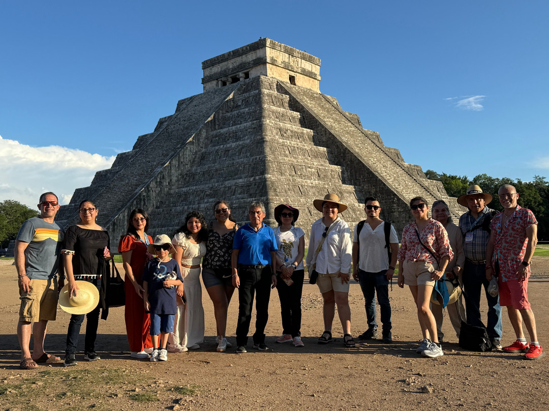 El camino de los Itzaes