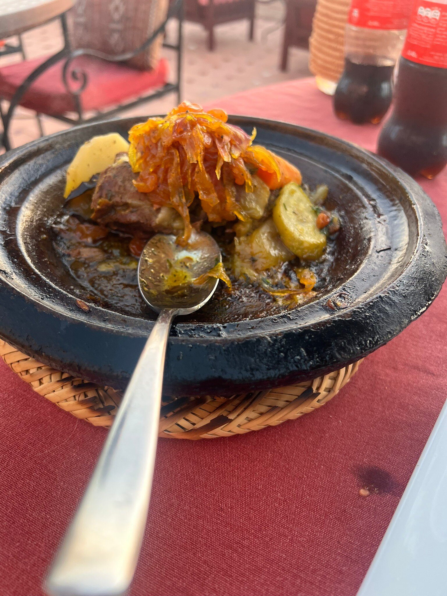 Les 3 Chameaux-官方