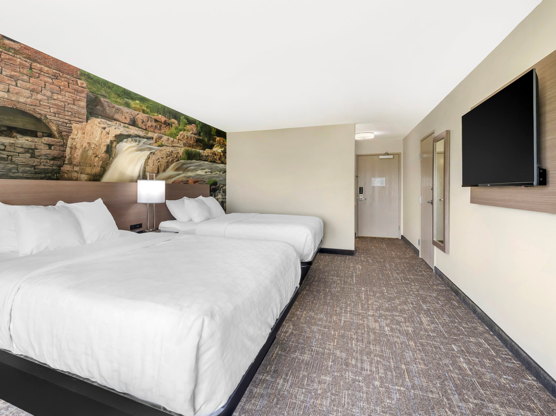 Clarion Pointe Sioux Falls Airport主图