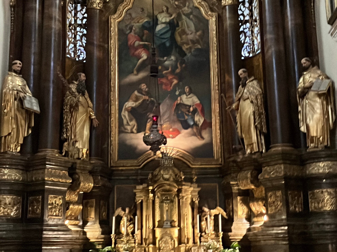 Győri Kármelhegyi Boldogasszony Templom-焦尔必去景点