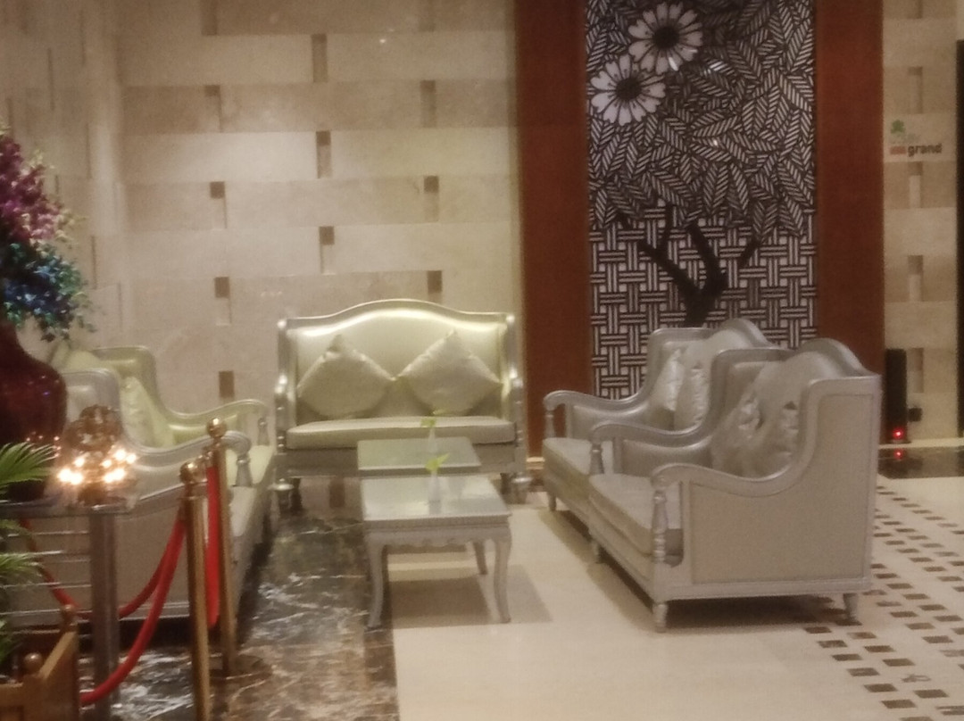 Regenta Central RS主图