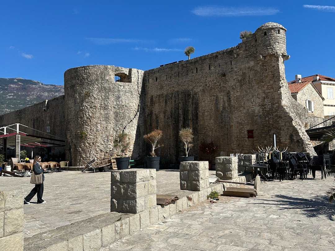 Budva City Walls-布德瓦必去景点